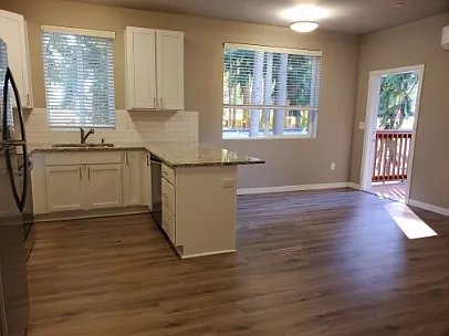 1244 Cora St SE #302 — Photo 9