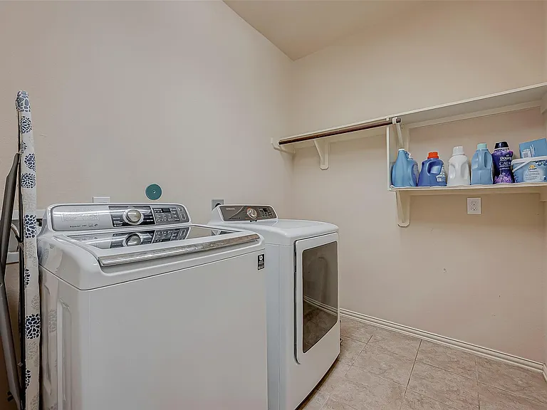 5626 Jay Thrush Dr — Photo 42