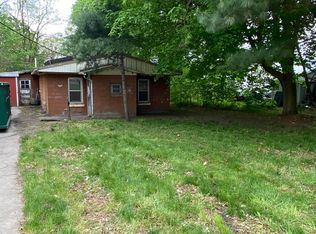 102 E Beers St, Decatur, MI 49045