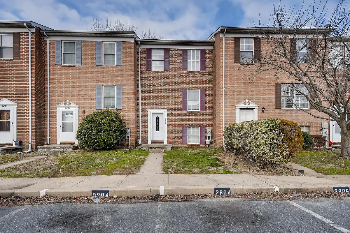 Photo 1 of 11 - 2842 Beckon Dr #1 - Edgewood, MD Primary Photo - 2842 Beckon Dr #1