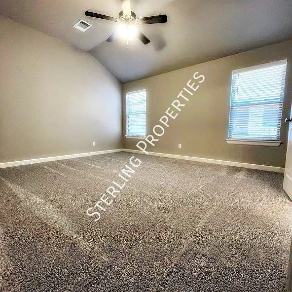 15509 Ridley Dr — Photo 15