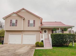 18 Magnolia St, Aragon, GA 30104