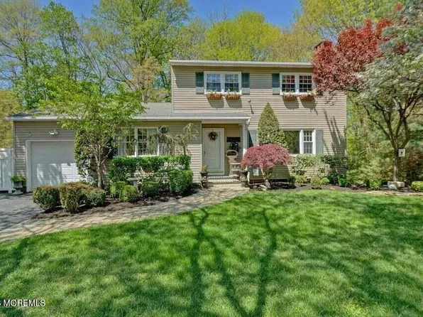 9 Emory Drive, Lincroft, NJ 07738