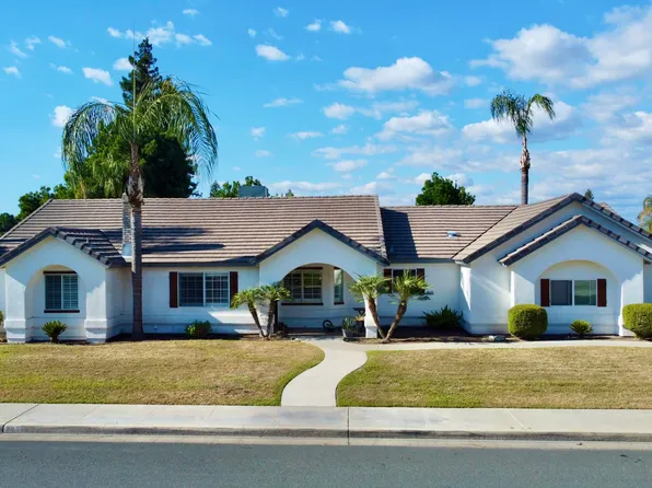 285 S Red Oak Street, Porterville, CA 93257