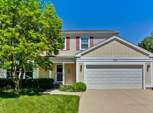 209 Alexandria Dr, Vernon Hills, IL