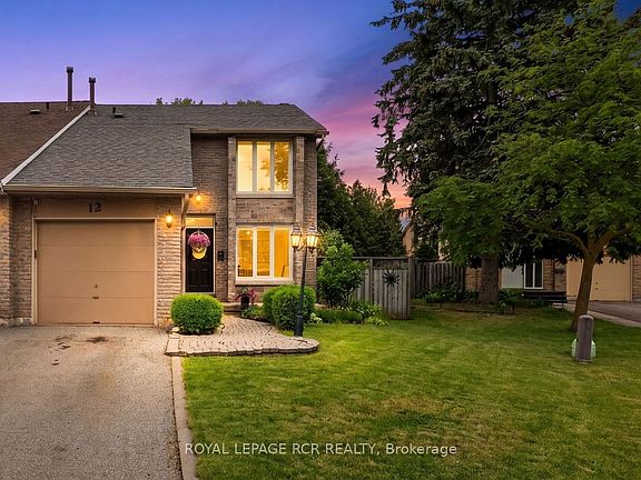 2nd image of 12 Macassa Ct