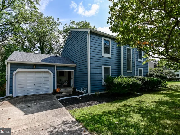 12 S Fawn Dr, Newark, DE 19711