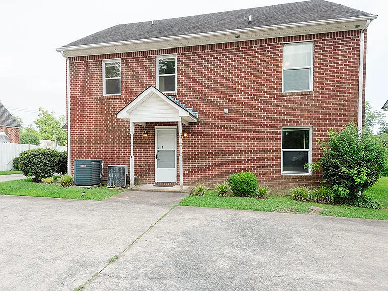 405 W Highland Ave #1 — Photo 2
