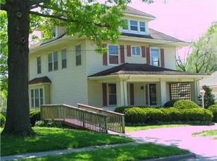 325 Arthur St, Liberty, MO 64068