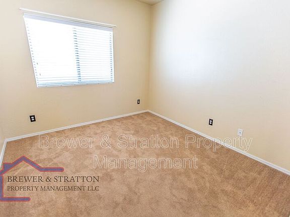 3rd image of 1809 W Corriente Dr