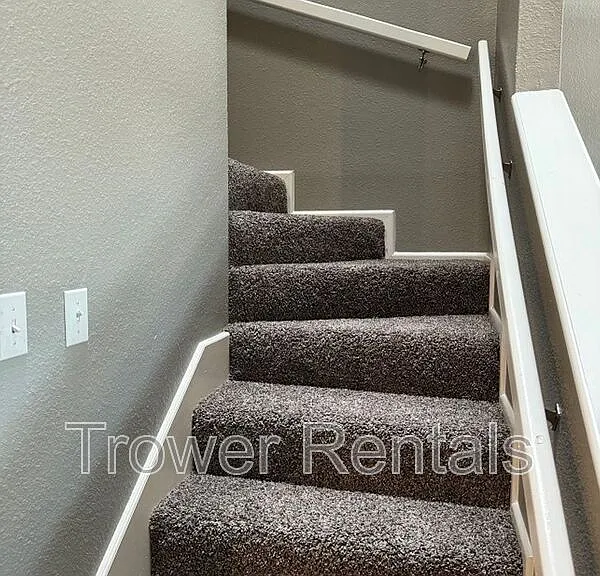 1227 French Ave — Photo 9