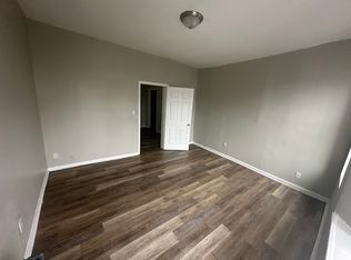 491 Clinton Ave APT 3, Newark, NJ 07108