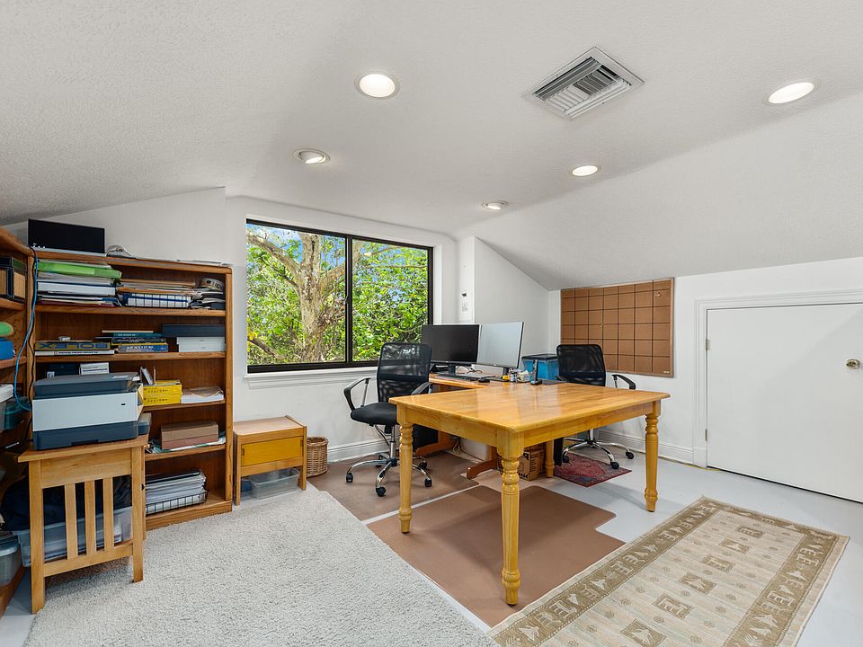 1st image of 3434 SW Ash Place