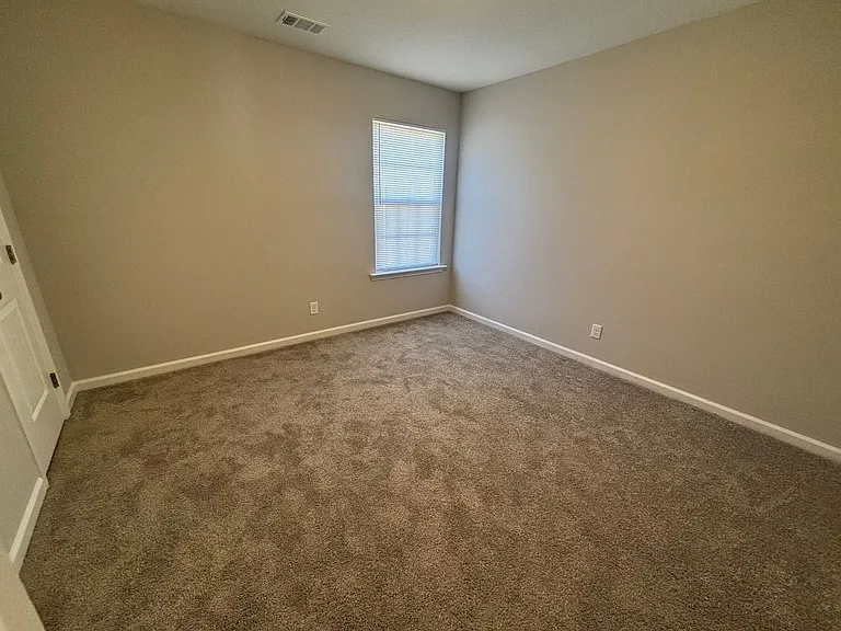 195 Courage Way — Photo 13
