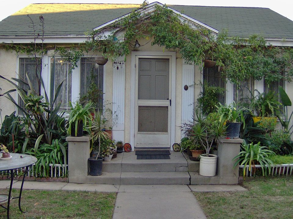 1st image of 724 Copeland Ct
