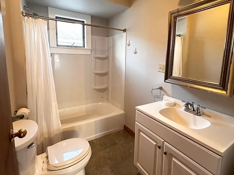28 Earle St #3 — Photo 7