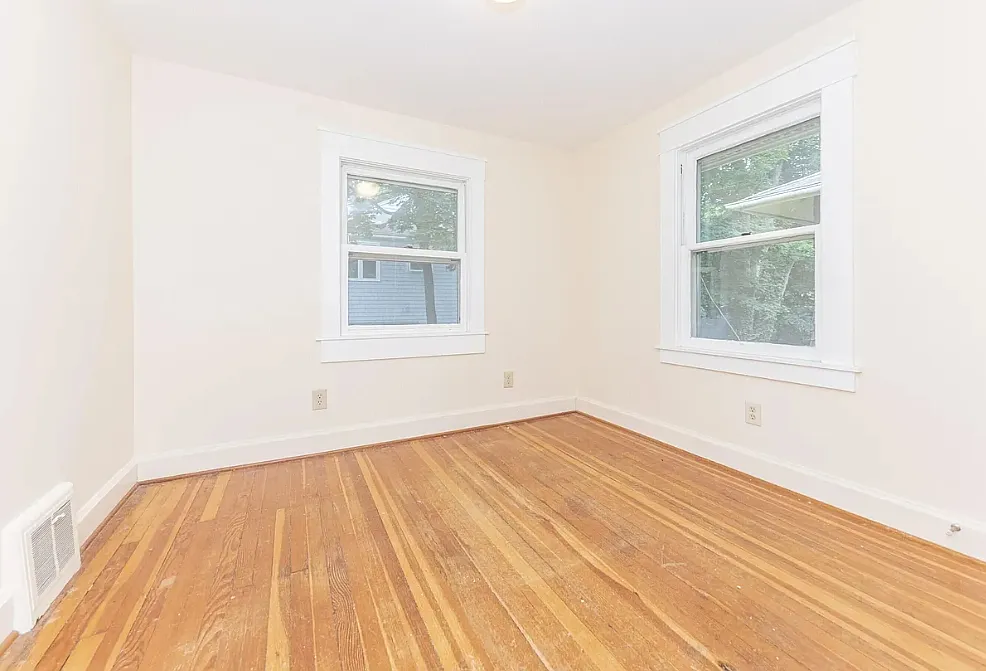 Building Photo - 501 W Mosley St #2