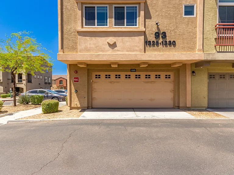 2150 W Alameda Rd #1325 — Photo 4