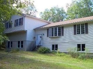 30 Sky Moore Ln, West Hurley, NY 12491