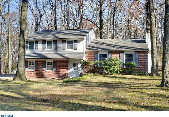 1st image of 571 Westwood Dr