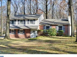 571 Westwood Dr, Downingtown, PA 19335