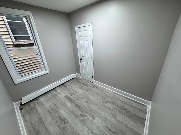 61 Tillinghast St #2B — Photo 3