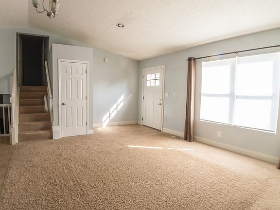 4th image of 510 Ripple Creek Dr
