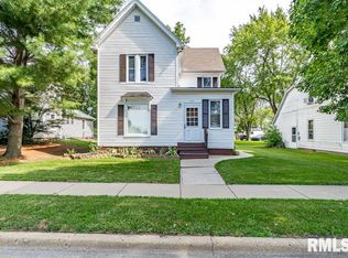 505 W Main St, Elmwood, IL