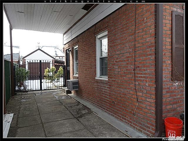 2nd image of 4862 212th St