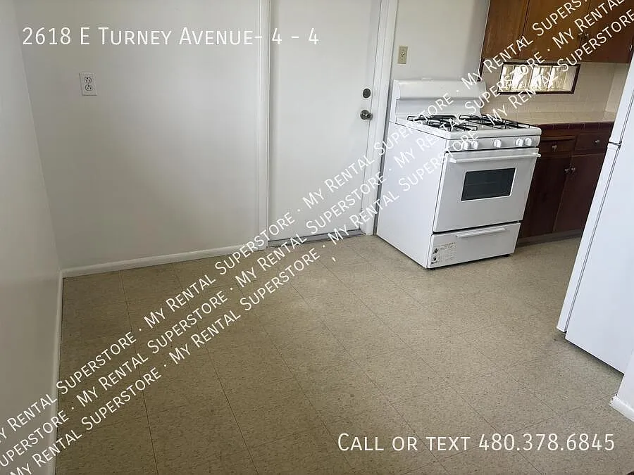 1 bed, 800 sqft, $899 — Photo 4