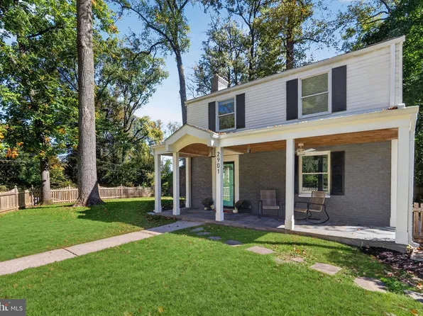 2901 Woodlawn Ave, Falls Church, VA 22042