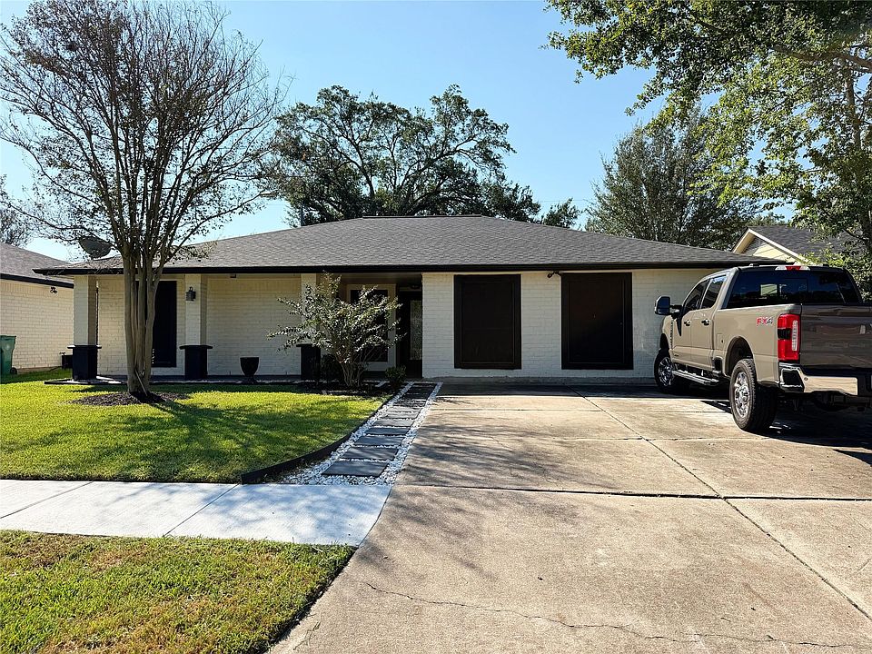 1st image of 3608 Cedarcrest Dr