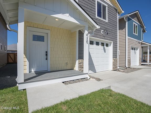 2nd image of 430 Avenue G