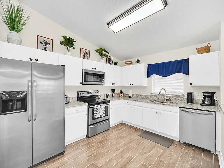 316 McFee Dr — Photo 3