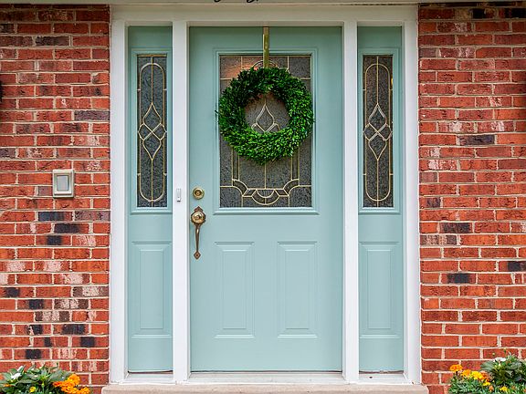2nd image of 4809 Hornbeam Dr