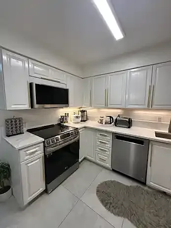 2216 Folkestone Way #11 — Photo 11