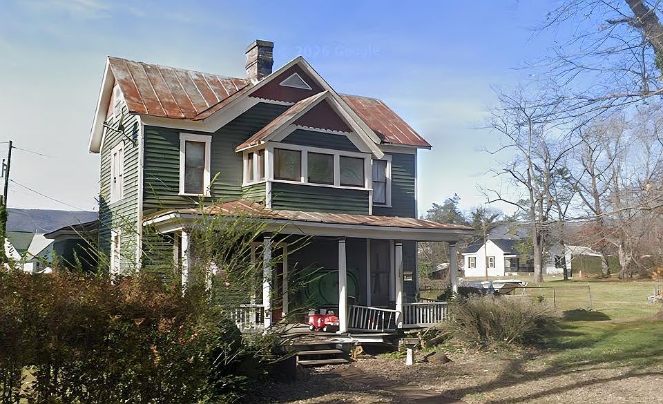 1st image of 729 Clifton St