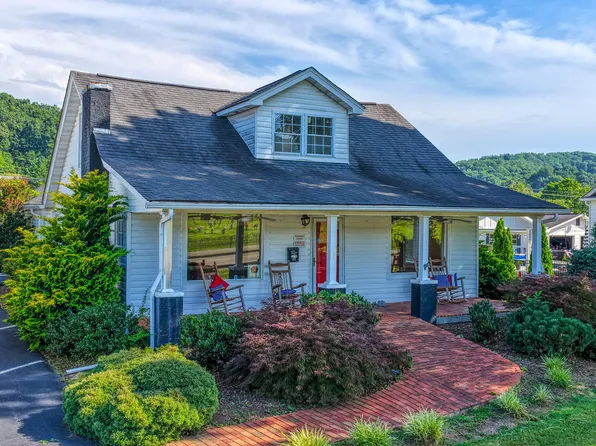812 E Main St, Rogersville, TN 37857