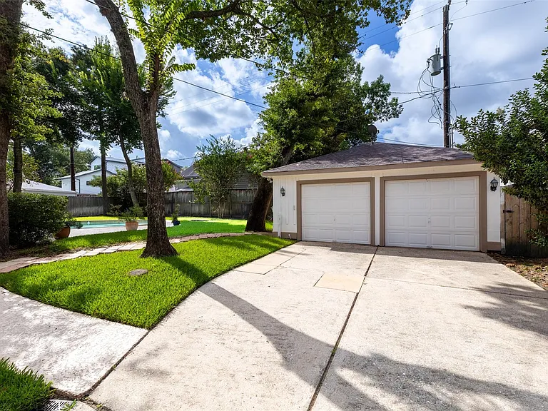 14115 River Forest Dr — Photo 48