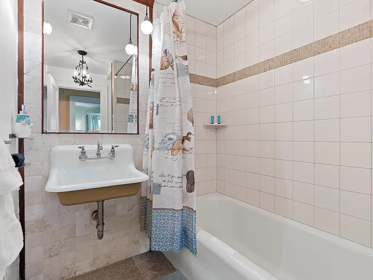 106 Arredondo Ave — Photo 15