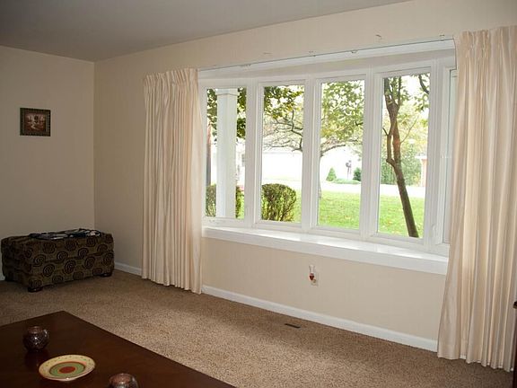 5th image of 41 Lake Dr