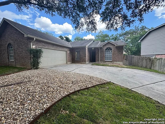 5922 Spring Buck — Photo 2