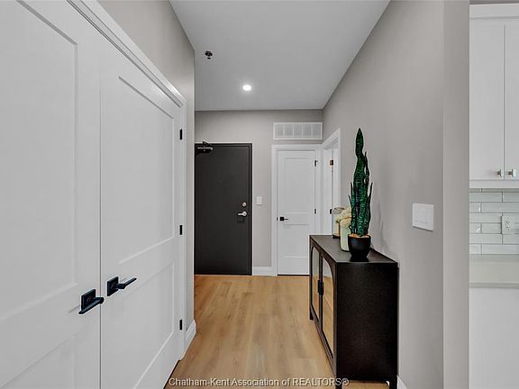 3rd image of 50 Nazarene Rd #516