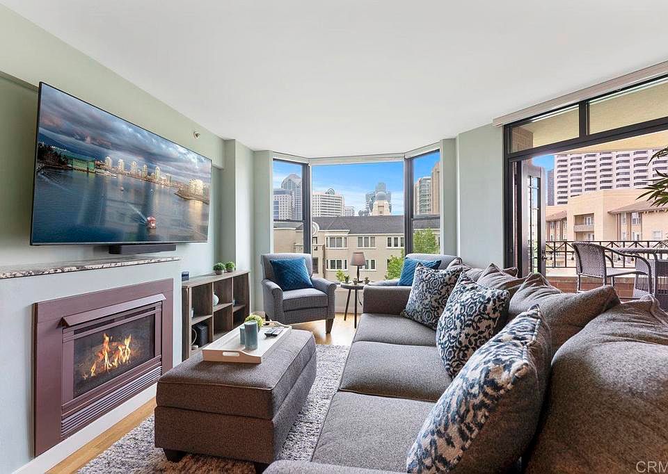 1st image of 500 W Harbor Dr Unit 507