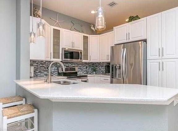 4th image of 1665 Winterberry Ln