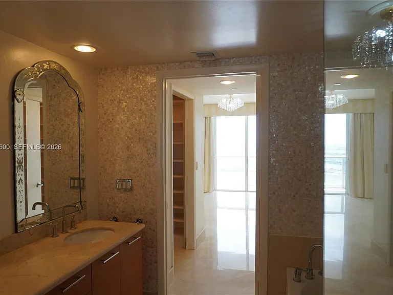 50 Biscayne Blvd #5202 — Photo 94