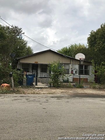 1st image of 256 N Krueger Ave