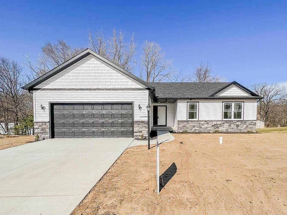 1st image of 22243 Sandy Hill Ln