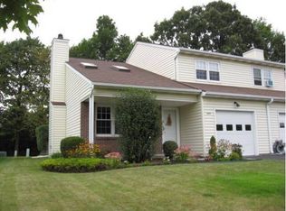 5674 Running Brook Rd, Farmington, NY 14425