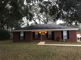 7080 Country Oak Ct, Irvington, AL 36544